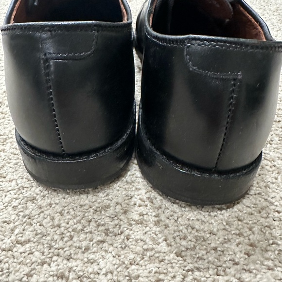 Allen Edmonds Black Oxfords Classic Leather Design - Picture 6 of 9